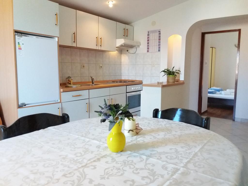 וודיצה Apartments Meri מראה חיצוני תמונה