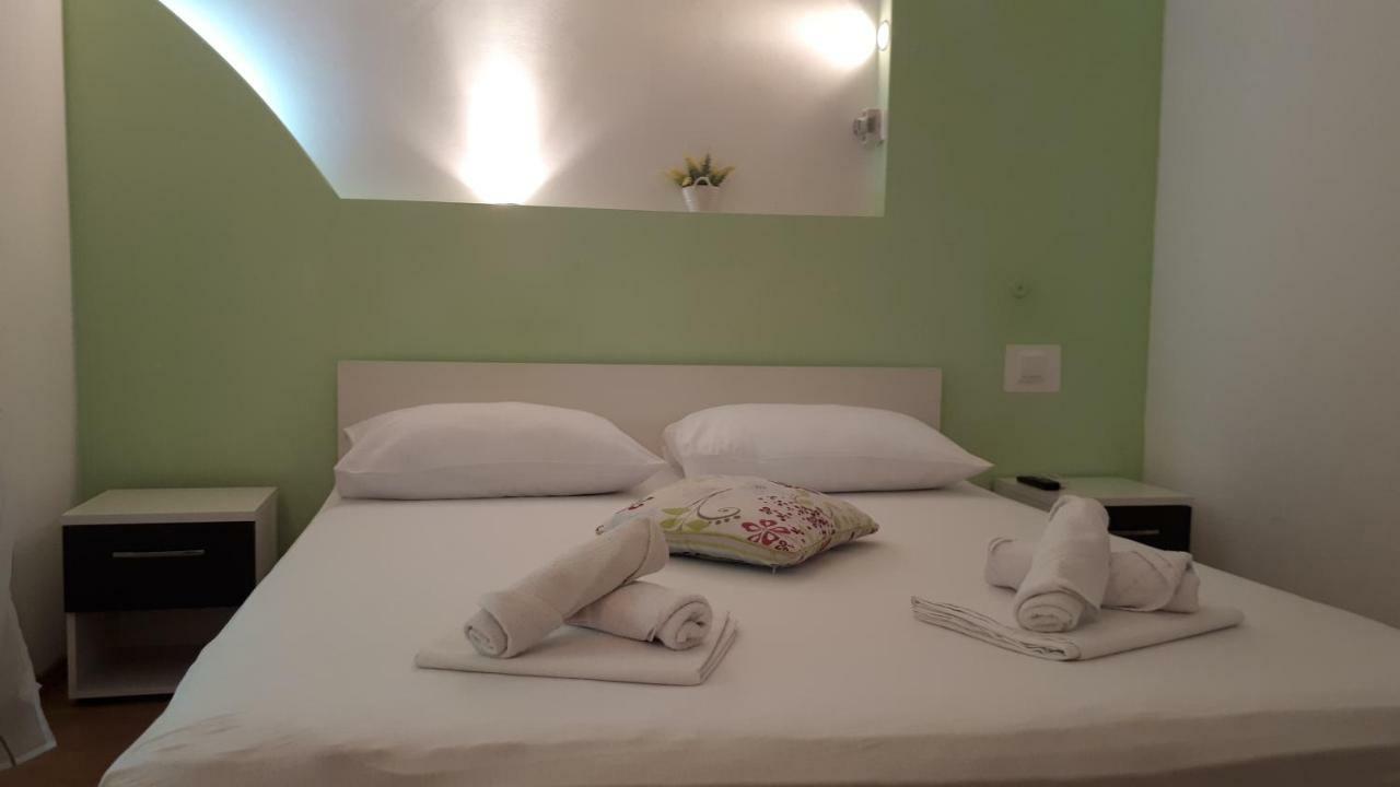 וודיצה Apartments Meri מראה חיצוני תמונה