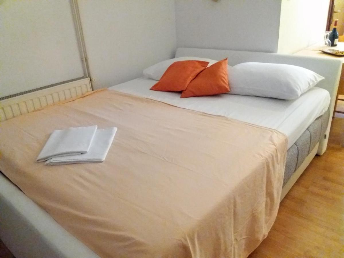 וודיצה Apartments Meri מראה חיצוני תמונה